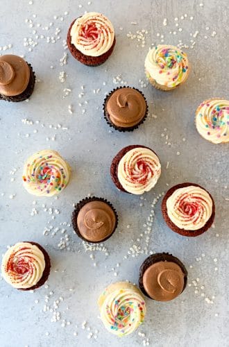 Bestseller cupcake gift box by Whipped Bakeshop, Philadelphia. Local Philly delivery available via Uber.