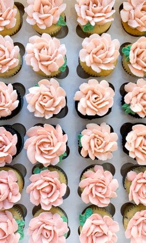 Classic Rose Cupcakes