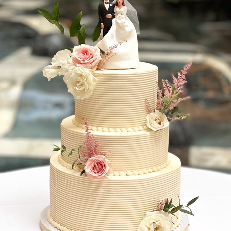 classic-wedding-cake-whipped-bakeshop
