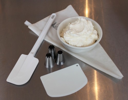 Icing Piping Tools of the Trade