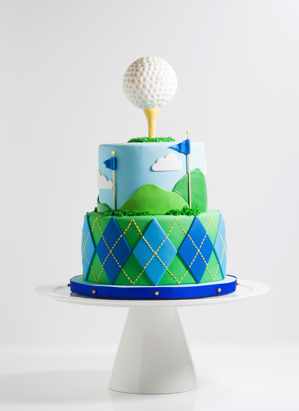 tiered-golf-ball-cake-1-whipped-bakeshop_0