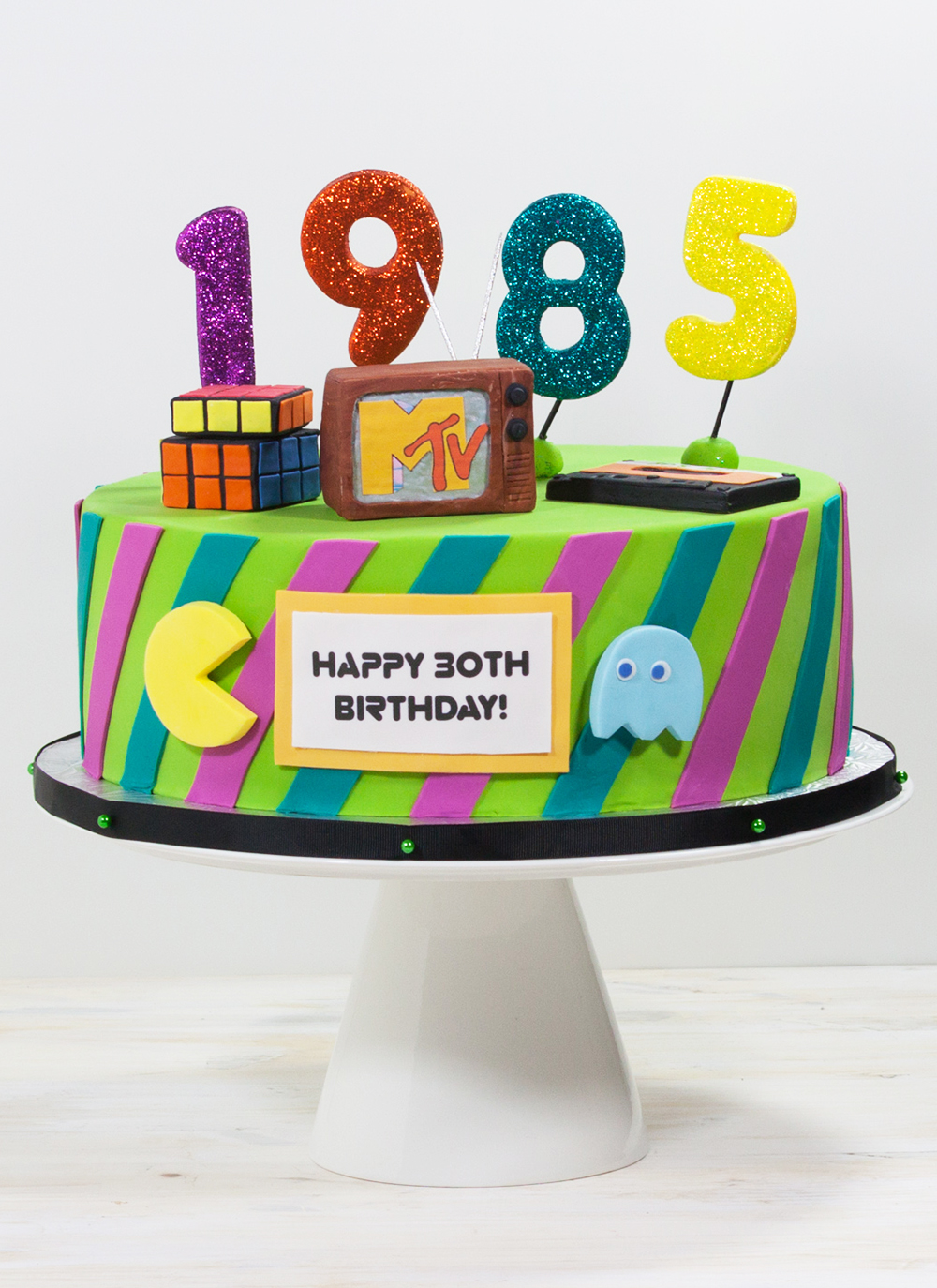 web-Whipped_bakeshop_80s-cake